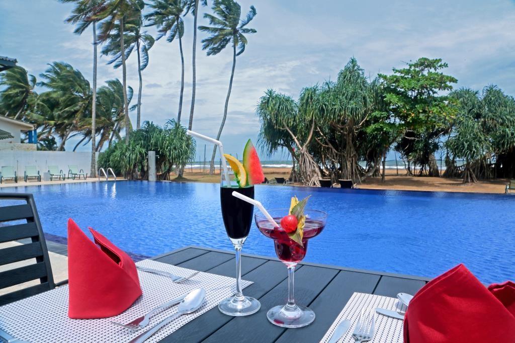 Coco Royal Beach Resort Калутара Экстерьер фото